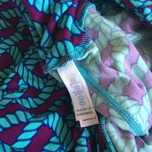 LuLaRoe Pants - Lularoe Rope Knot Leggings - TC LuLaRoe Pants - Lularoe Rope Knot Leggings - TC